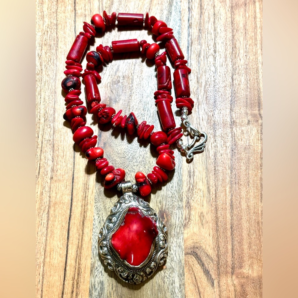 Stunning Coral Statement Necklace